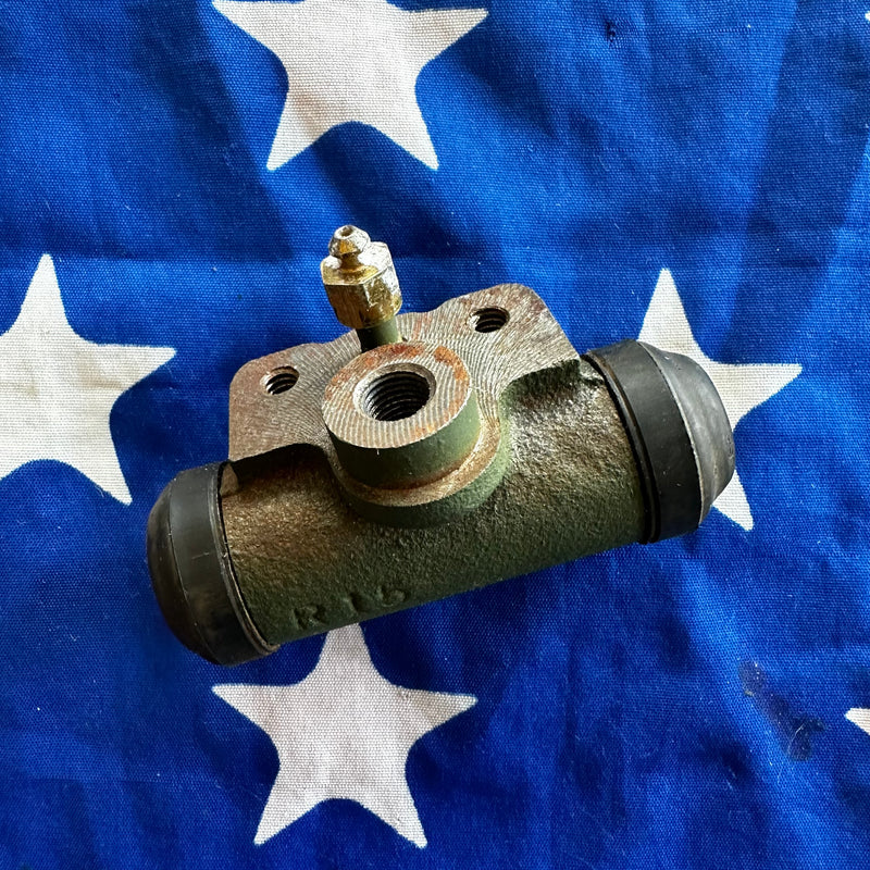 Cylindre de frein avant/arrière série M151 NOS 3/4"