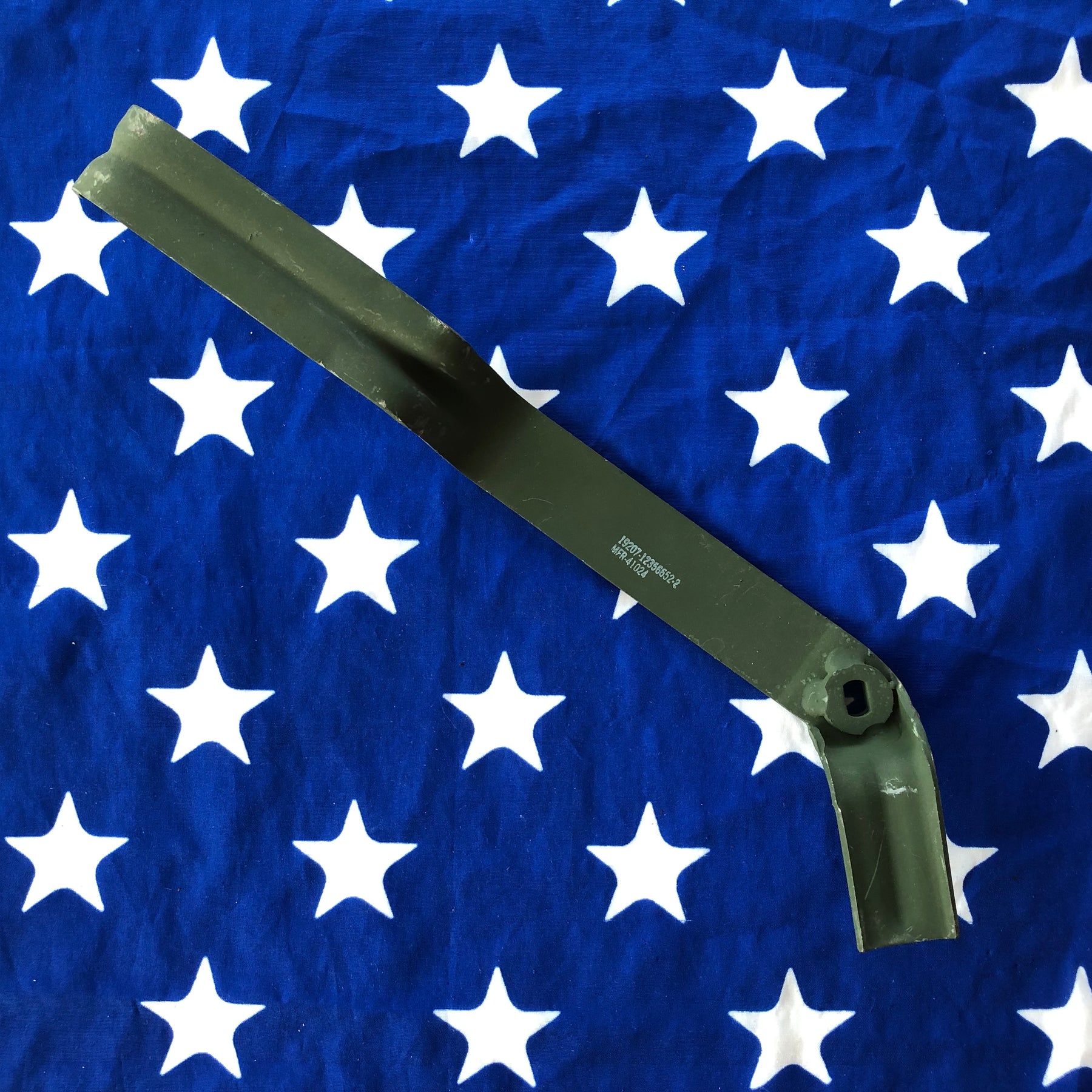 M151 Series NOS Hard Top ROPS RH Door Handle – M151 Parts