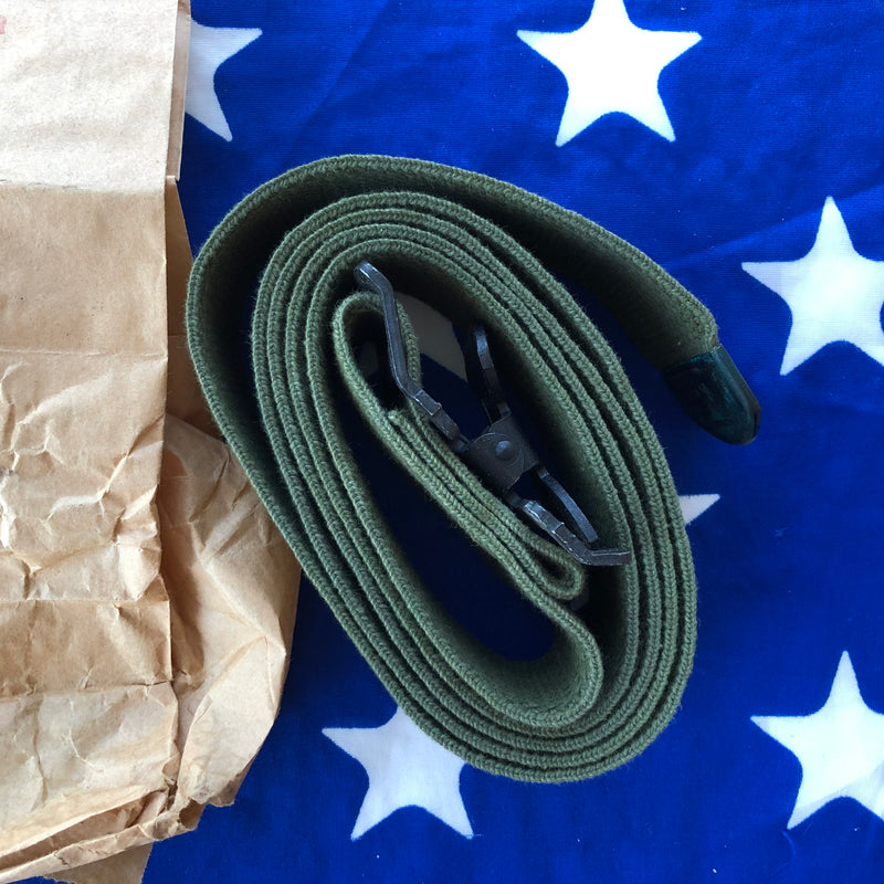 Military NOS Kanister – Benzinkanisterhalter Canvas Strap